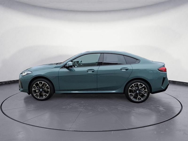 Neu BMW 220 170 PS (125 kW) 2026 Grün Coupé