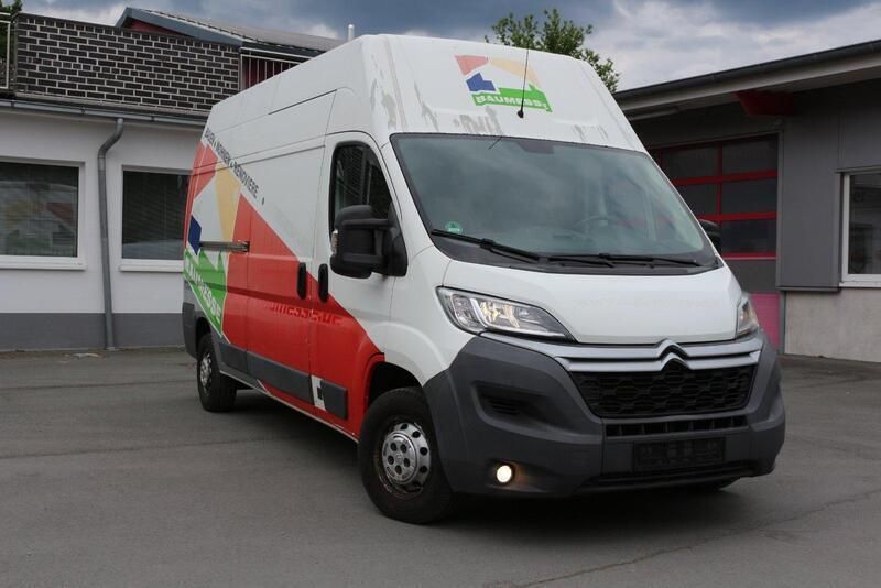Weiß Gebraucht 2016 Citroën Jumper Van / Kleinbus | 8.500 € (Fairer Preis) - Bild 1/4