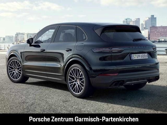 Gebraucht Porsche Cayenne 462 PS (339 kW) 2021 Tiefschwarz SUV