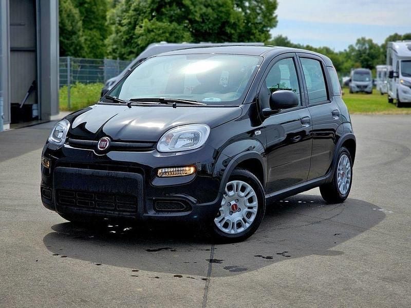 Schwarz Gebraucht 2024 Fiat Panda Kleinwagen | 12.480 € (Superpreis) - Bild 1/4