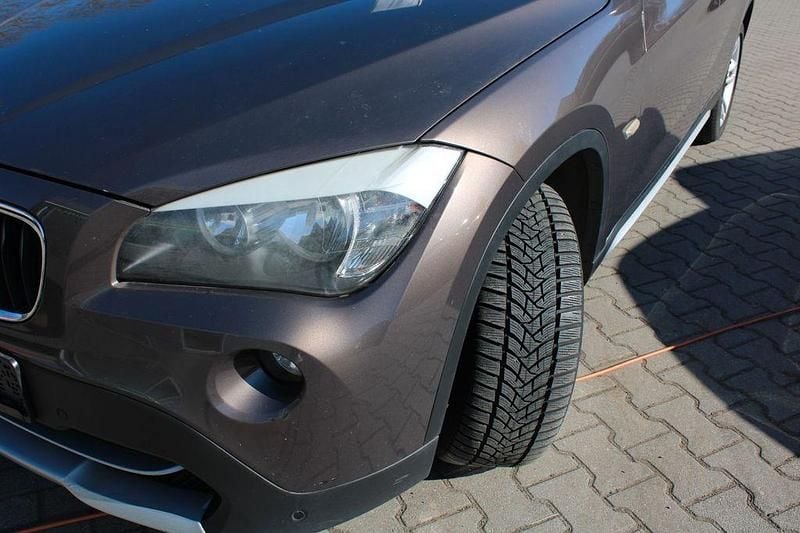 Gebraucht BMW X1 143 PS (105 kW) 2012 Sparkling bronze metallic SUV