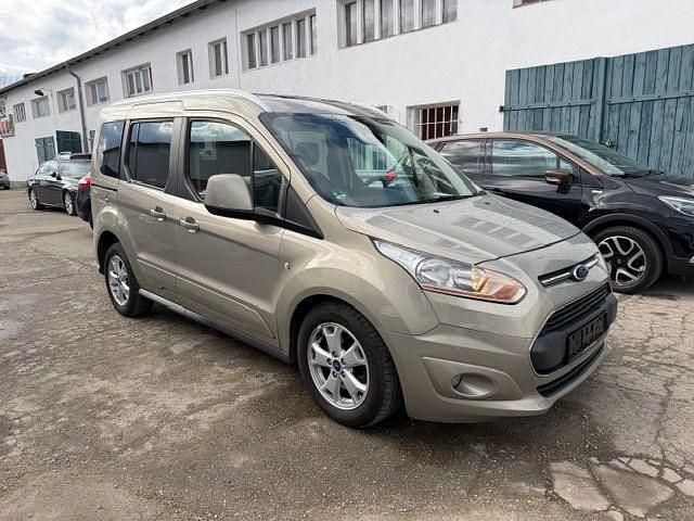 Gebraucht Ford Tourneo Titanium 101 PS (74 kW) 2015 Silber Kombi