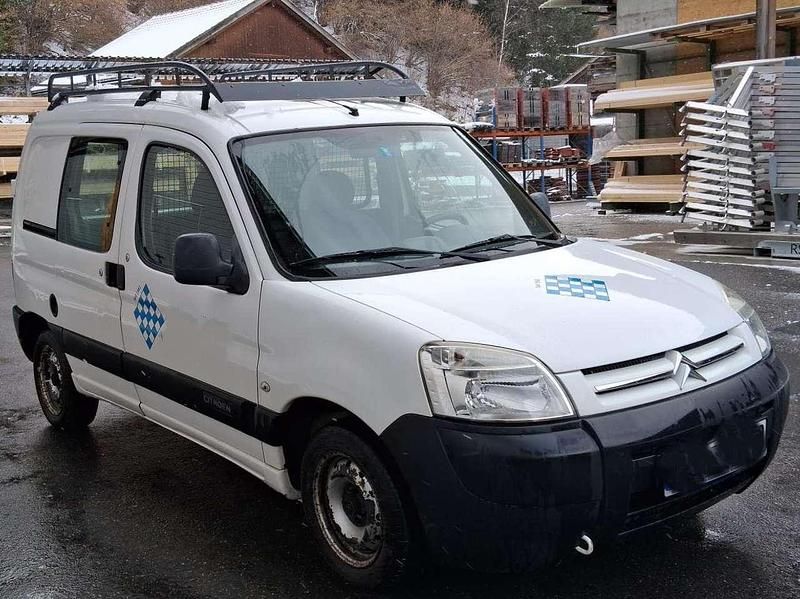 Gebraucht Citroën Berlingo 75 PS (55 kW) 2009 Weiß Van / Kleinbus