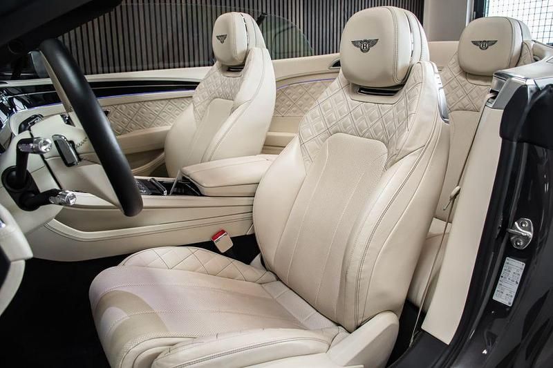 Second-hand Bentley Continental GT Convertible 635 CP (467 kW) 2019 Gri Cabrio