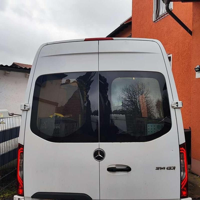 Second-hand Mercedes Sprinter 143 CP (105 kW) 2018 Alb Van