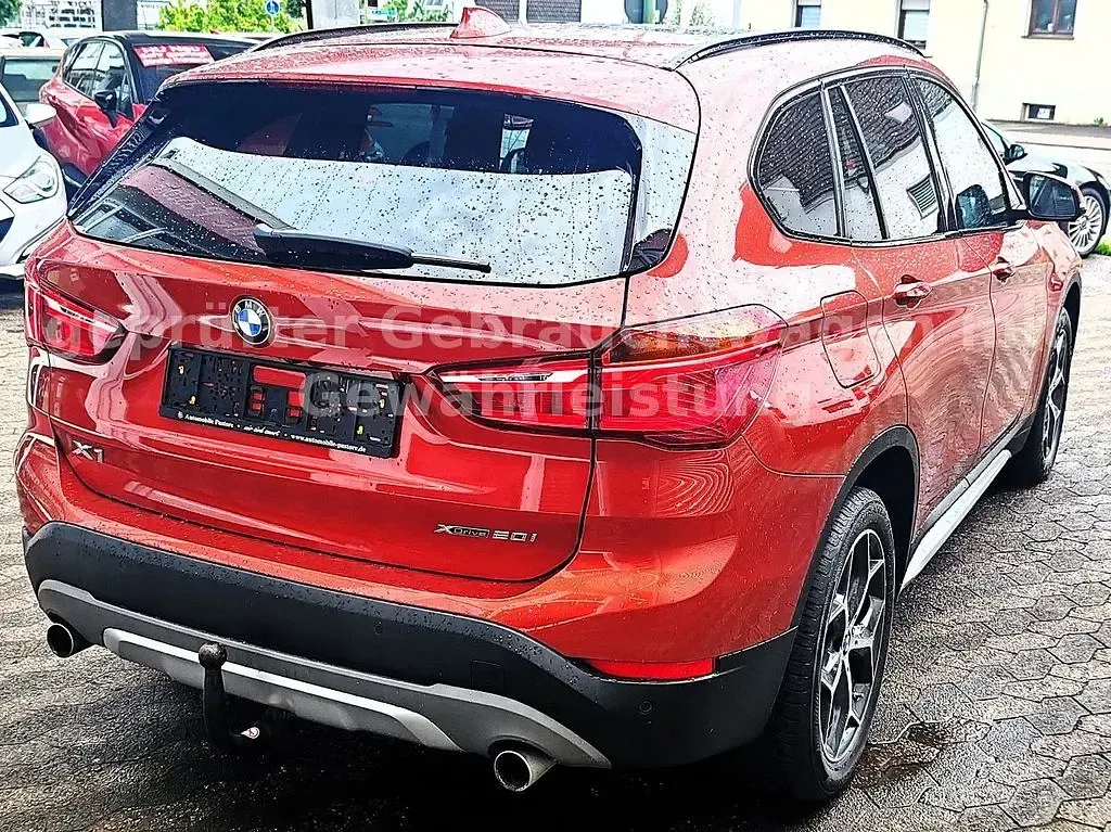 Usado BMW X1 xLine 192 CV (141 kW) 2018 Naranja SUV