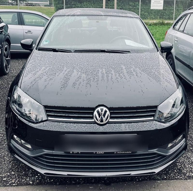 Schwarz Gebraucht 2014 VW Polo Trendline Kleinwagen | 7.100 € (Guter Preis) - Bild 1/4