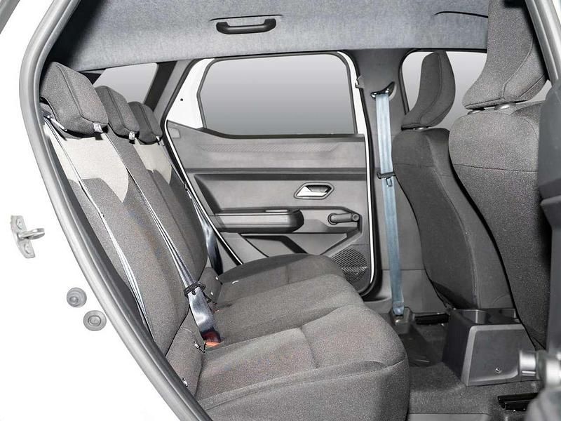 Gebraucht Dacia Duster Essentiel 101 PS (74 kW) 2024 Arktisweiß SUV