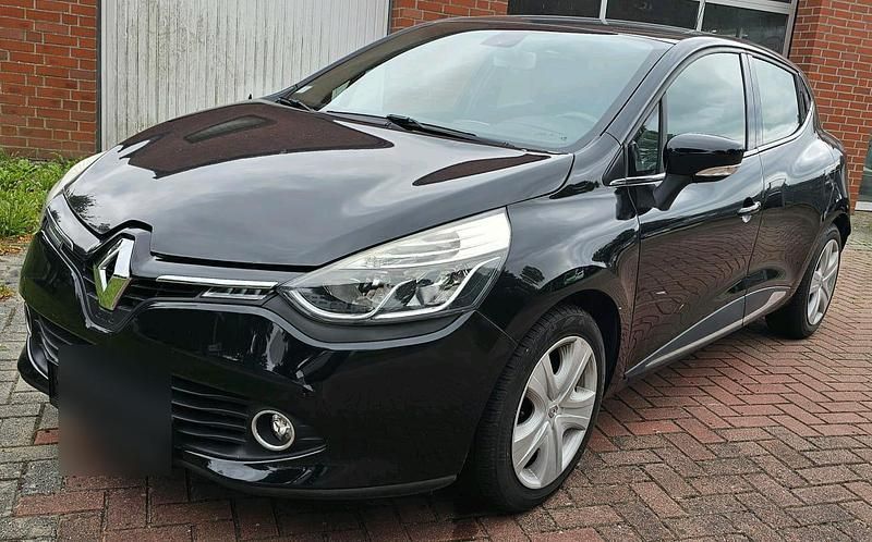 Schwarz Gebraucht 2015 Renault Clio IV Limousine | 4.900 € (Superpreis) - Bild 1/4
