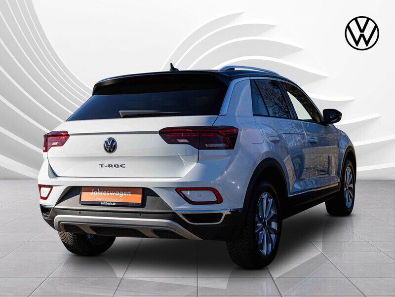 Gebraucht VW T-Roc Style 150 PS (110 kW) 2024 Pure white schwarz SUV