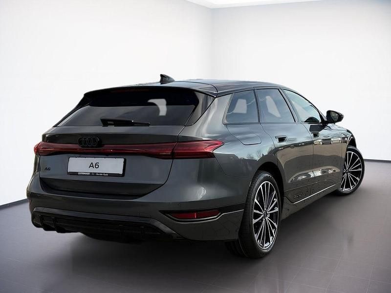 Neu Audi e-tron Performance 269 kW (367 PS) 2026 Daytonagrau perleffekt SUV