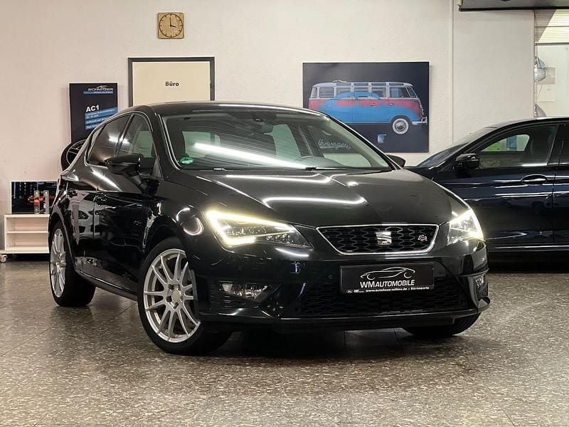 Schwarz Gebraucht 2016 Seat Leon FR Limousine | 8.500 € (Superpreis) - Bild 1/4