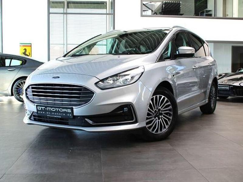 Gebraucht Ford S-MAX Titanium 150 PS (110 kW) 2020 Silber Van / Kleinbus