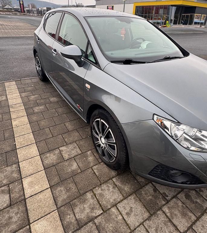 Gebraucht Seat Ibiza Style 105 PS (77 kW) 2012 Grau Limousine