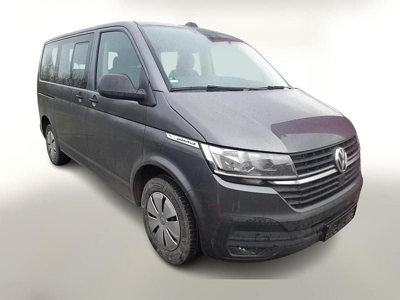 Indium grau metallic Gebraucht 2021 VW Caravelle S Van / Kleinbus | 38.032 € (Guter Preis) - Bild 1/4