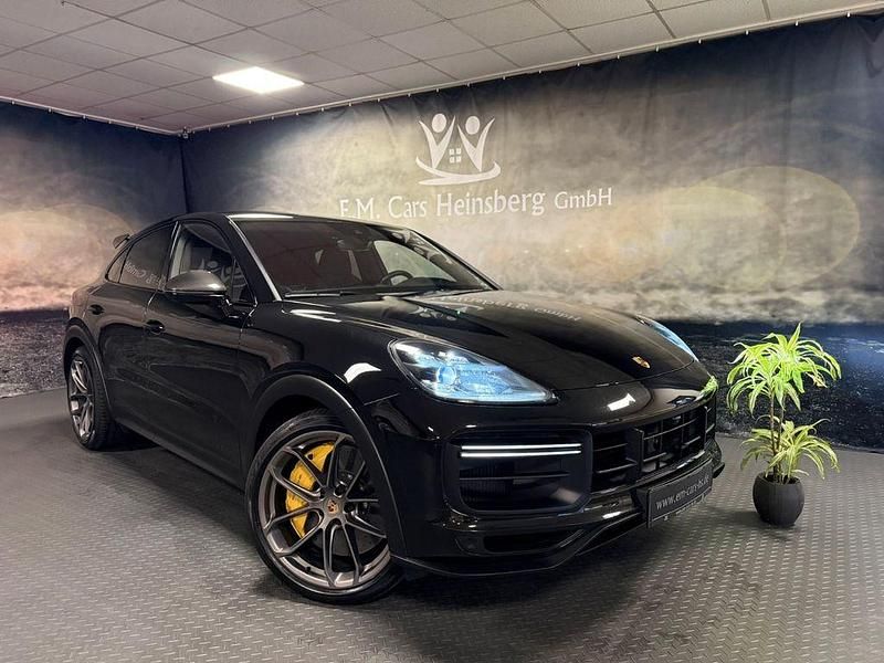 Schwarz Gebraucht 2022 Porsche Cayenne Turbo GT Sport SUV | 139.900 € (Guter Preis) - Bild 1/4