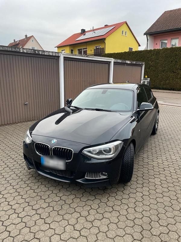 Schwarz Gebraucht 2014 BMW 125 Coupé M Sport Coupé | 9.700 € - Bild 1/4