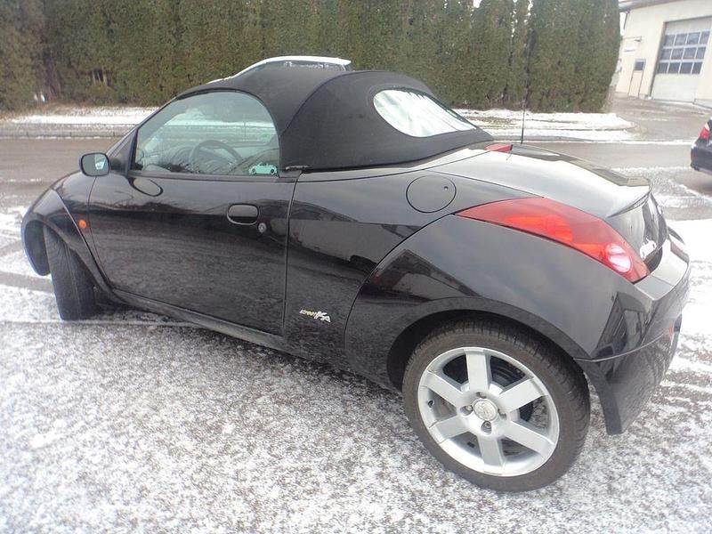 Gebraucht Ford StreetKa 95 PS (69 kW) 2004 Schwarz Cabrio