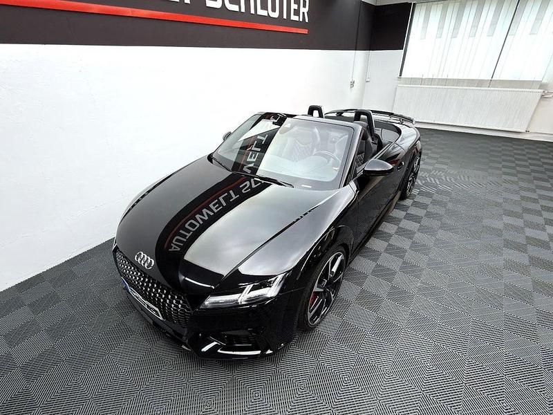 Gebraucht Audi TT Roadster Ambiente 530 PS (389 kW) 2016 Schwarz Cabrio