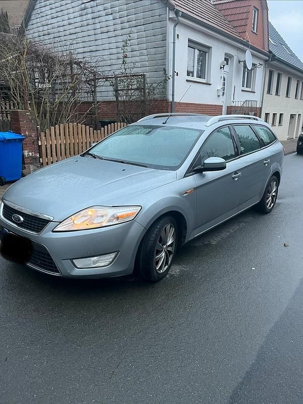 Gebraucht Ford Mondeo 140 PS (102 kW) 2009 Grau Kombi