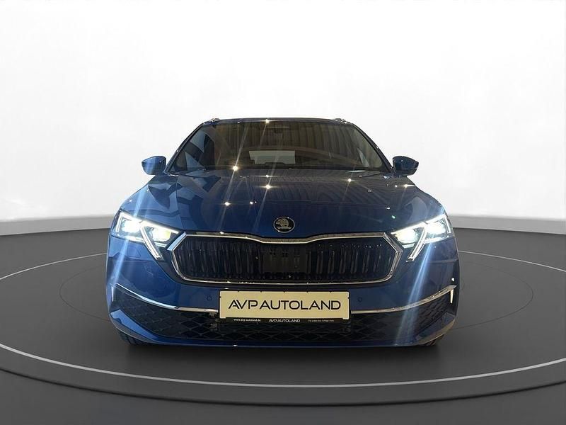 Neu Skoda Octavia Selection 150 PS (110 kW) 2025 Graphitegrau Kombi