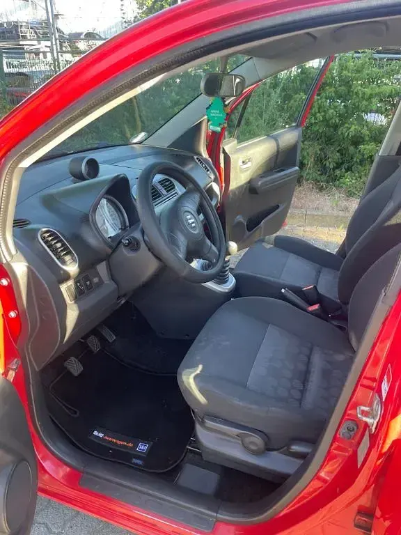 Gebraucht Suzuki Splash Comfort 86 PS (63 kW) 2009 Rot Kleinwagen