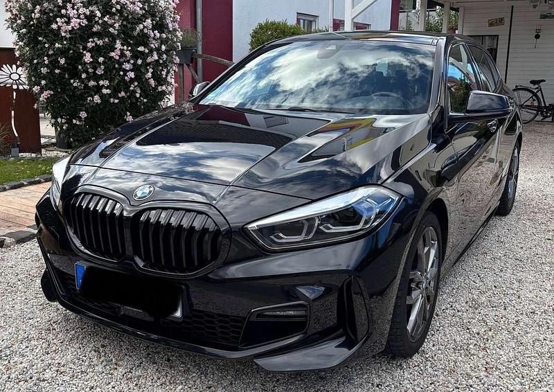 Gebraucht 2023 BMW 118 M Sport Kleinwagen | 25.490 € (Fairer Preis) - Bild 1/4
