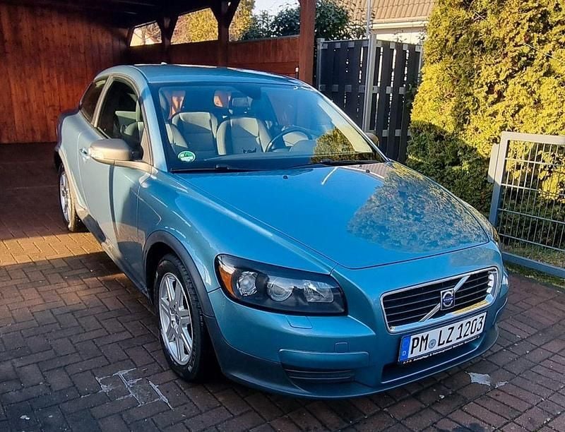Blau Gebraucht 2007 Volvo C30 Kinetic Kleinwagen | 8.500 € (Fairer Preis) - Bild 1/4