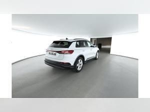 Gebraucht Audi Q4 e-tron 210 kW (286 PS) 2025 Weiß (gletscherweiß metallic) SUV