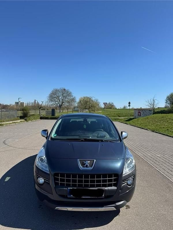 Gebraucht Peugeot 3008 Style 114 PS (83 kW) 2013 Blau Kombi