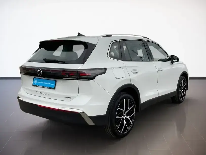 Brugt VW Tiguan Elegance 193 HK (141 kW) 2024 Hvid SUV