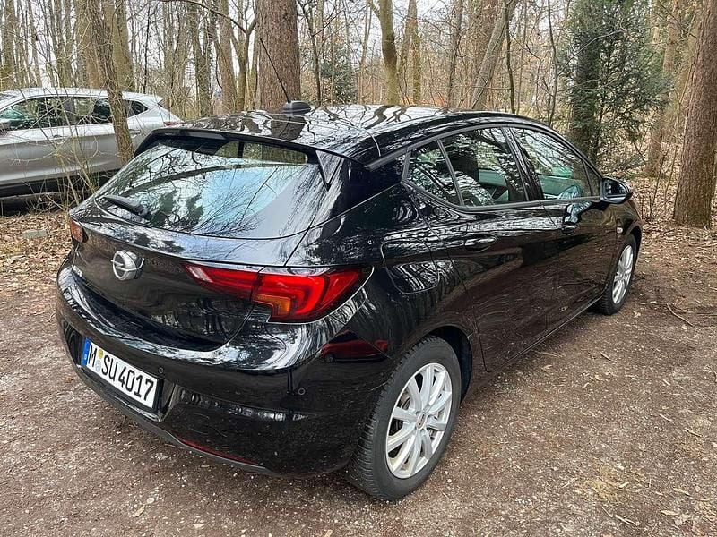 Gebraucht Opel Astra 131 PS (96 kW) 2020 Schwarz Limousine