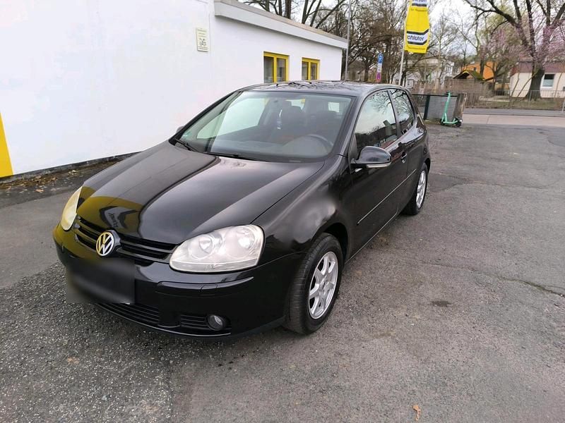 Gebraucht VW Golf V 80 PS (58 kW) 2006 Schwarz Kleinwagen
