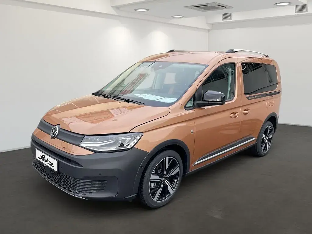 Gebraucht VW Caddy PanAmericana 116 PS (85 kW) 2026 Braun Van / Kleinbus