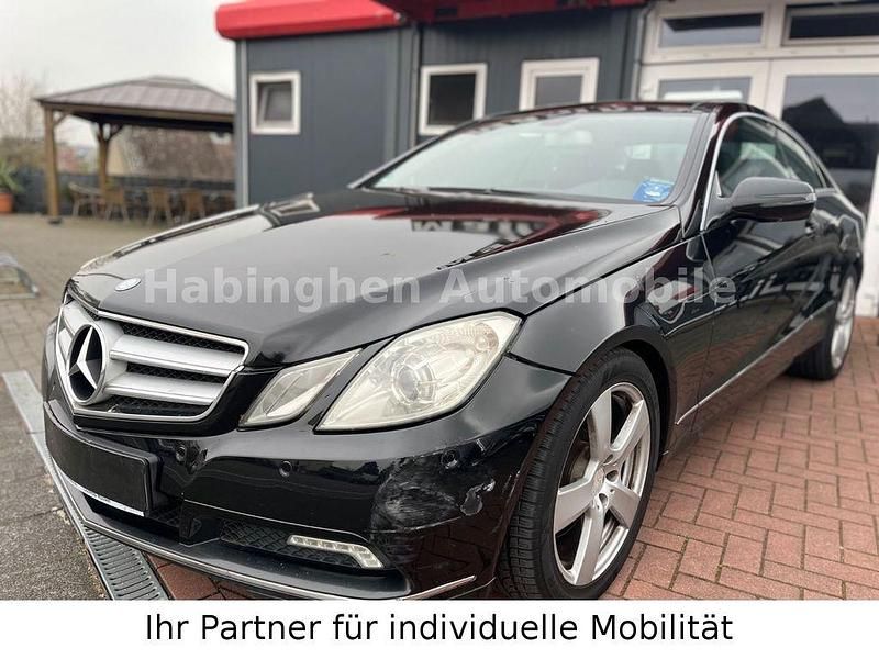 Usata Mercedes E500 387 CV (284 kW) 2009 Nero Coupé