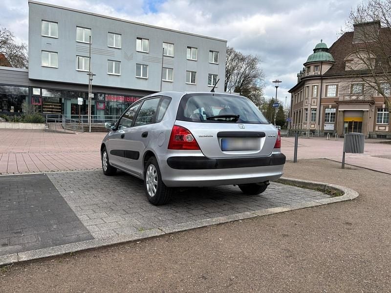 Gebraucht Honda Civic 90 PS (66 kW) 2001 Silber Kleinwagen