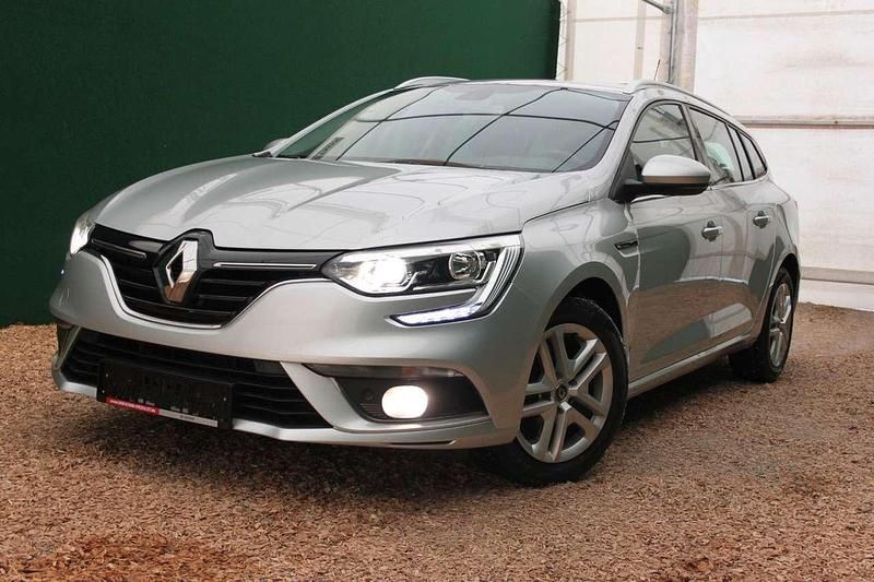 Gebraucht Renault Mégane IV 132 PS (97 kW) 2018 Platingrau Kombi