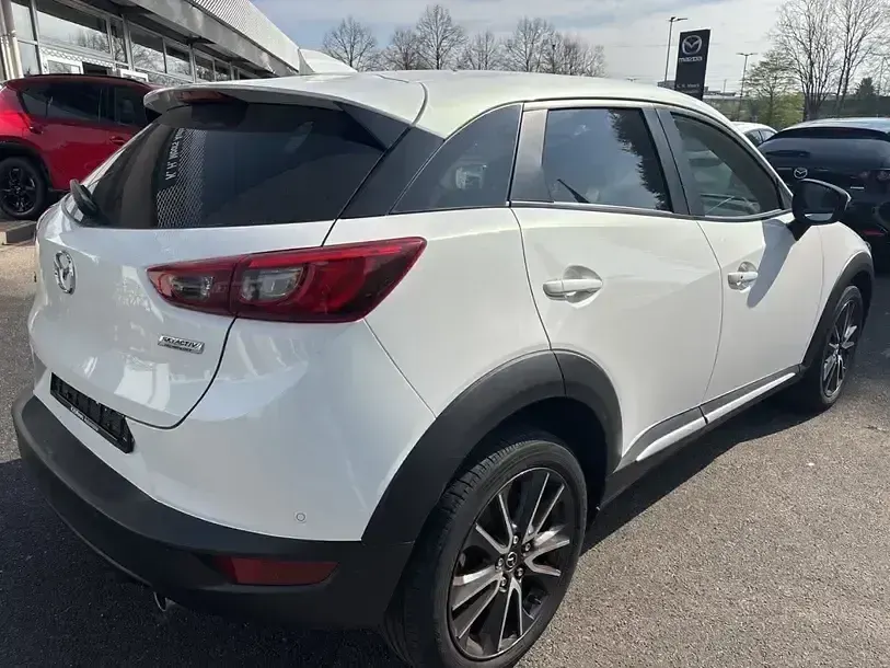 Gebraucht Mazda CX-3 Sports-Line 120 PS (88 kW) 2017 Arachneweiss metallic SUV