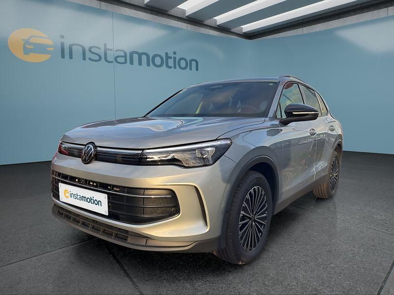 Silber Neu 2025 VW Tiguan SUV | 45.899 € (Superpreis) - Bild 1/4