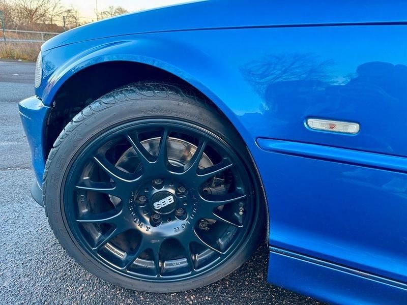 Gebraucht BMW 325 Basis 192 PS (141 kW) 2002 Blau Coupé