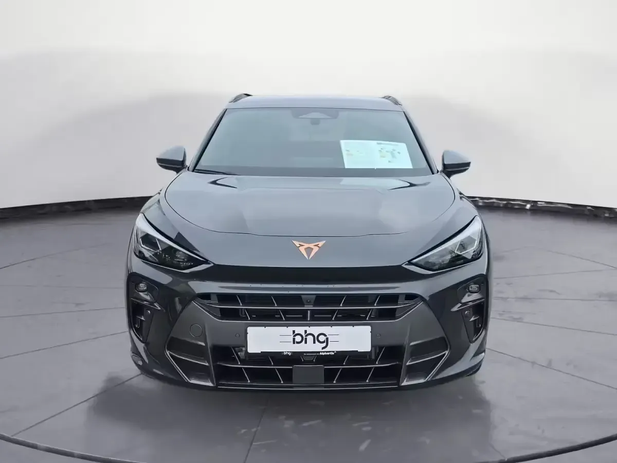 Neu Cupra Terramar VZ 177 PS (130 kW) 2026 Grau SUV