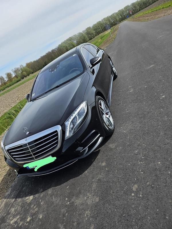 Second-hand Mercedes S550 2014 Negru Berlinǎ