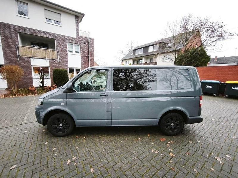 Usata VW Transporter 140 CV (102 kW) 2011 Grigio Furgone