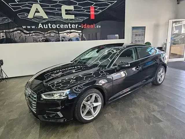 Gebraucht Audi A5 Sportback Sport 190 PS (139 kW) 2020 Schwarz Kleinwagen
