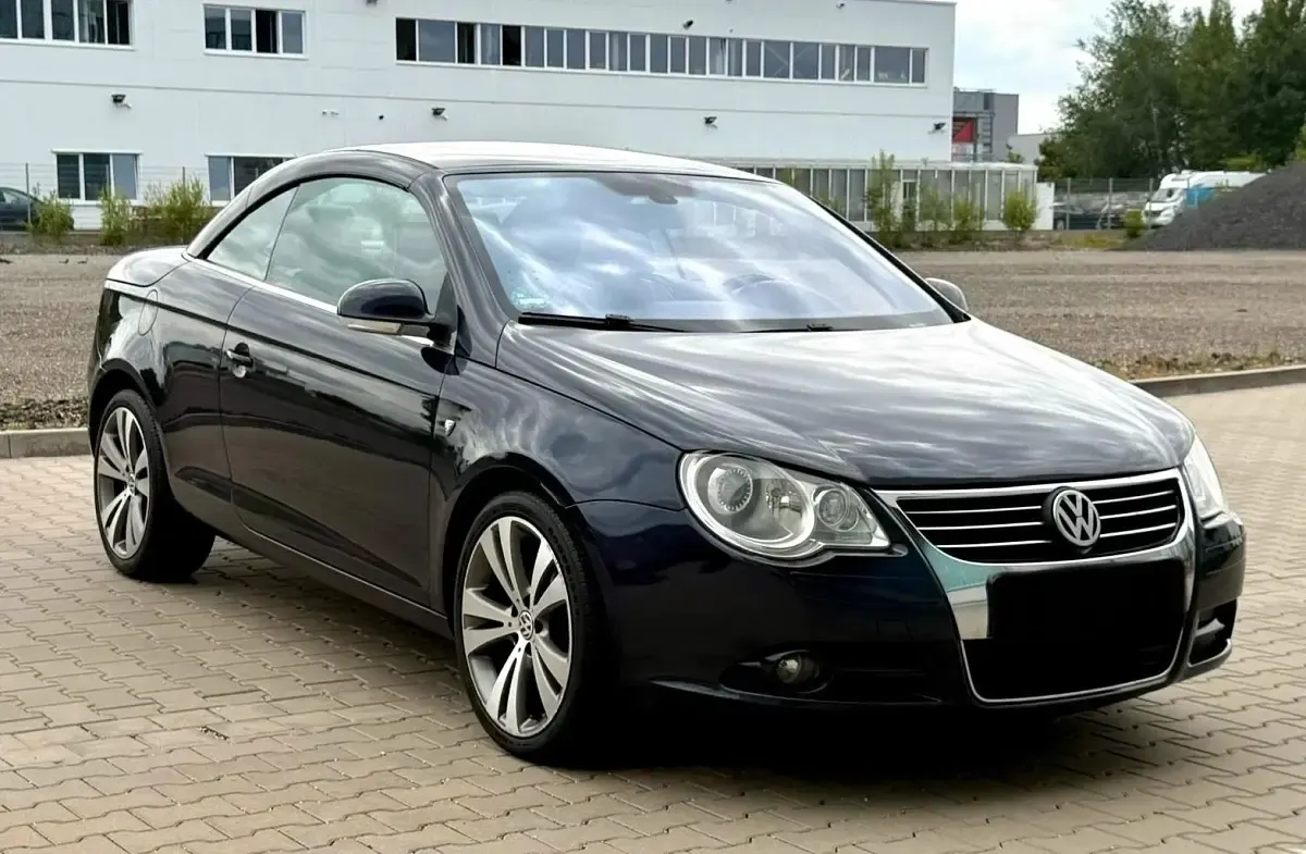Gebraucht VW Eos Individual 140 PS (102 kW) 2008 Blau Cabrio
