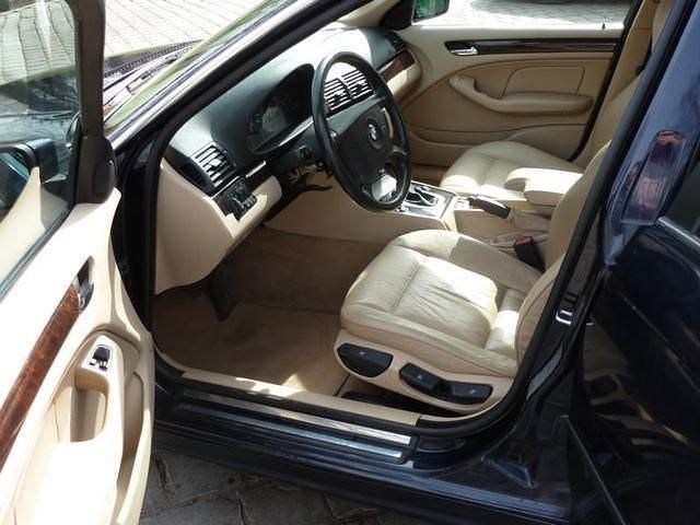 Gebraucht BMW 320 150 PS (110 kW) 1998 Blau metallic Limousine