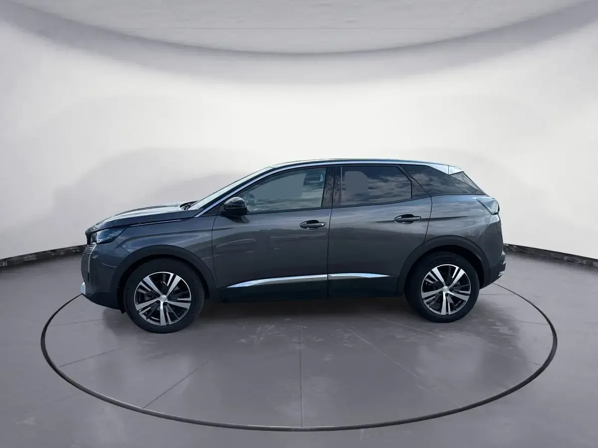 Gebraucht Peugeot 3008 Allure 131 PS (96 kW) 2023 SUV