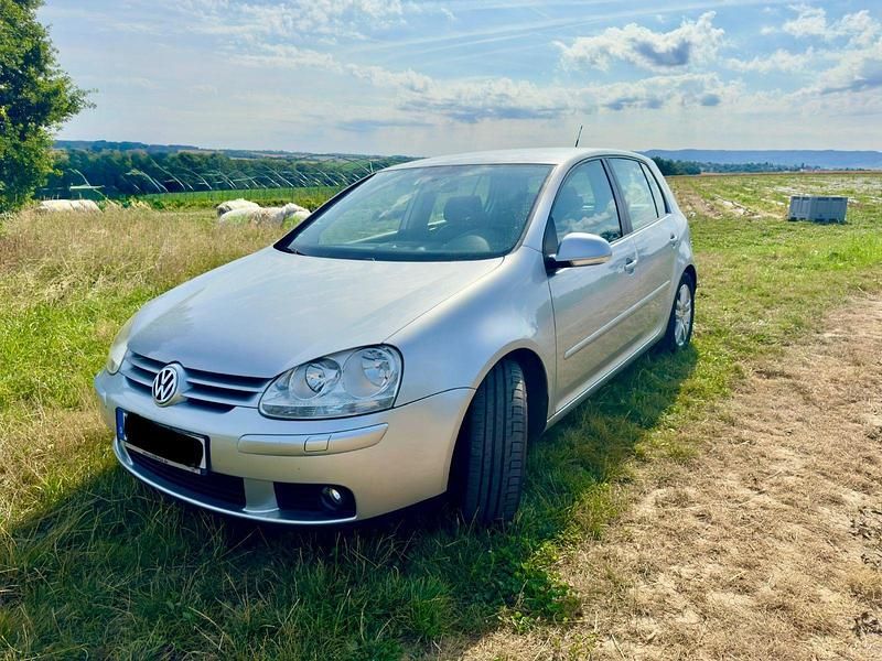 Grau Gebraucht 2006 VW Golf V Goal Limousine | 2.500 € (Fairer Preis) - Bild 1/4