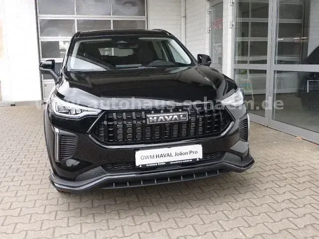 Neu Haval Jolion Lux 177 PS (130 kW) 2026 Schwarz SUV