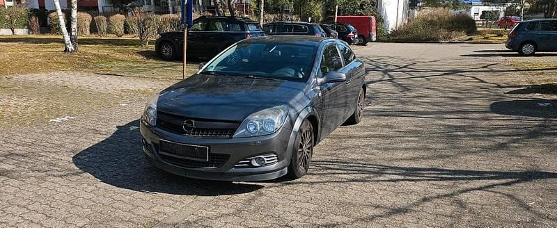 Grau Gebraucht 2009 Opel Astra GTC Coupé | 1.299 € (Superpreis) - Bild 1/4